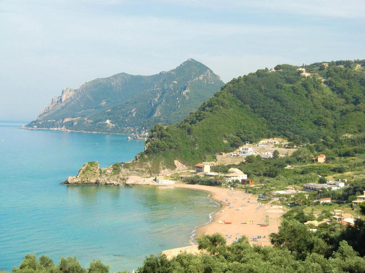 Large Apartment By The Pool - Pelekas Beach, Corfu Eksteriør billede