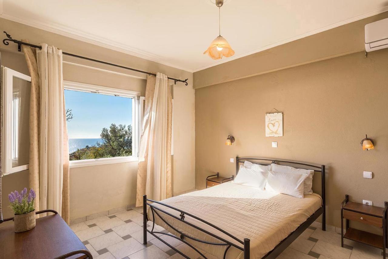 Large Apartment By The Pool - Pelekas Beach, Corfu Eksteriør billede